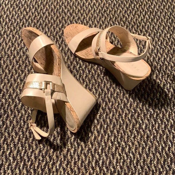 High Heels - Picture 5 of 6